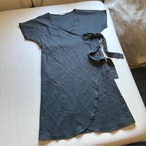 GIANNETTI navy blue linen batwing short sleeve wrap midi dress